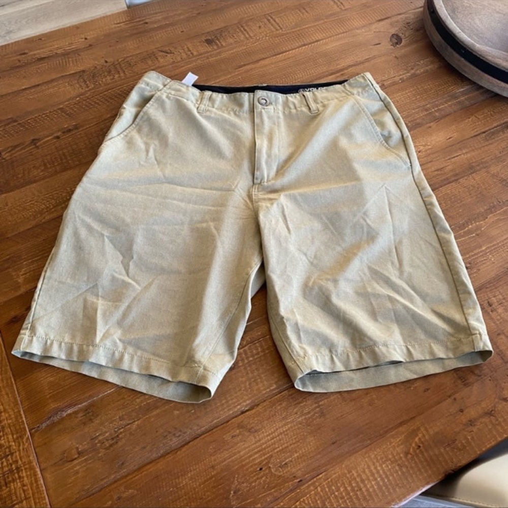 Volcom Surf & Turf 4 way stretch lightweight breathable shorts